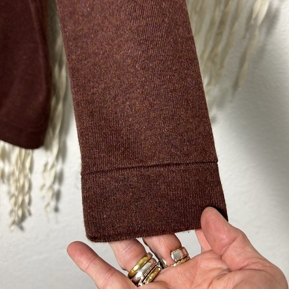 Brunello Cucinelli Cinnamon Colored Cashmere V-Neck Sweater Size M - Picture 8 of 12